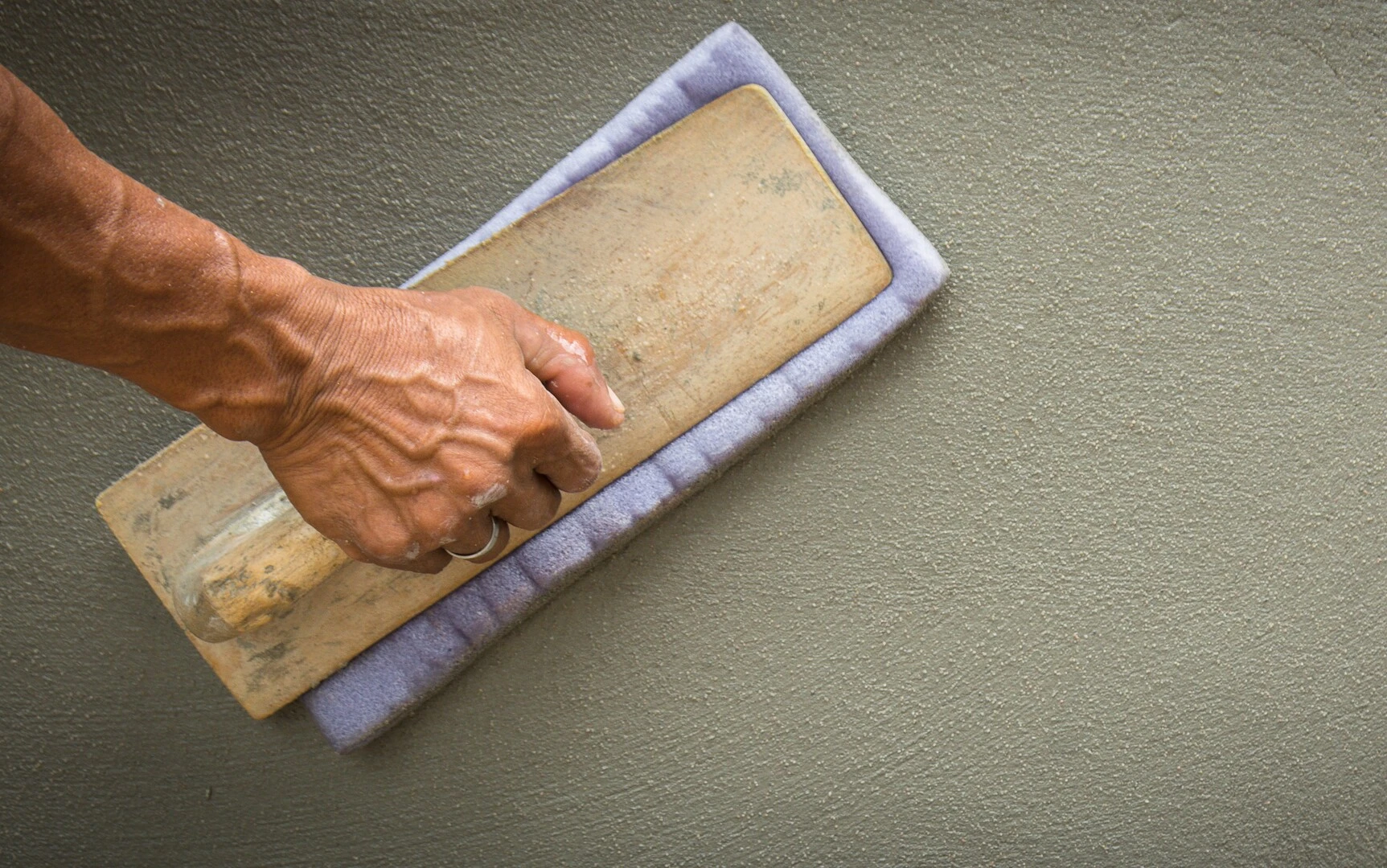 How to Install tiles - Surface preparation for tile application